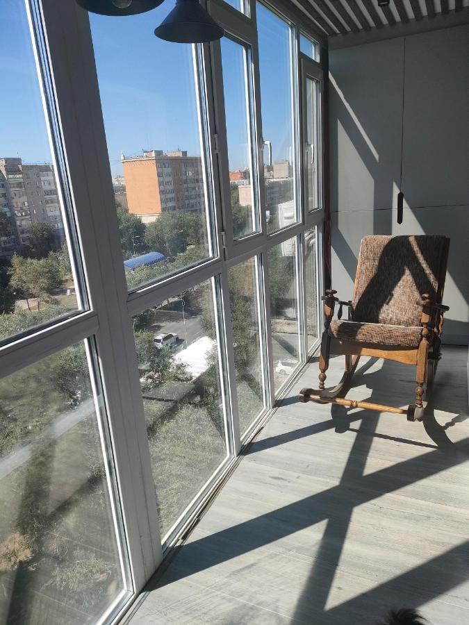 Двухкомнатная Квартира В Самом Центре Актобе Exterior foto